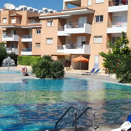 Διαμέρισμα Iris Village Holiday *